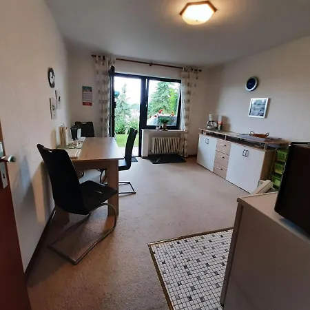 Relaxing In With Furnished Garden Apartment